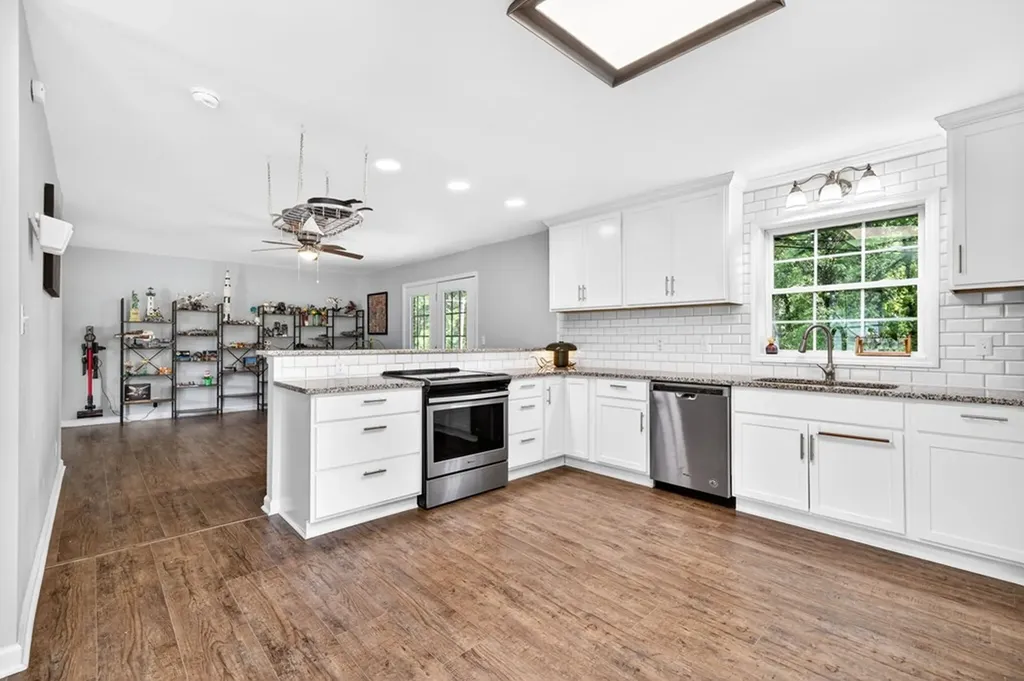 851 Lone Oak Drive Cookeville TN 38501