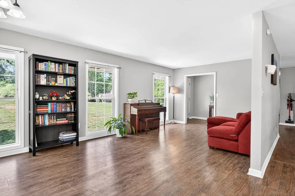 851 Lone Oak Drive Cookeville TN 38501
