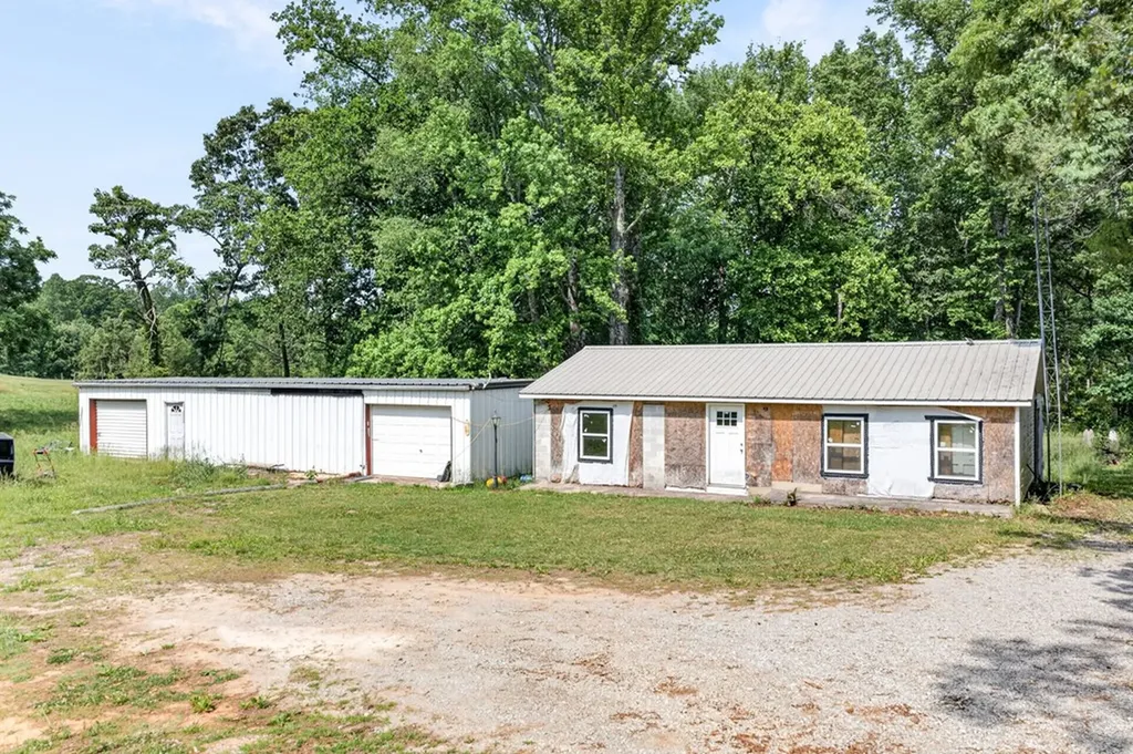 244 County Farm Cookeville TN 8501