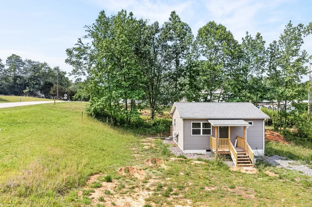 244 County Farm Cookeville TN 8501