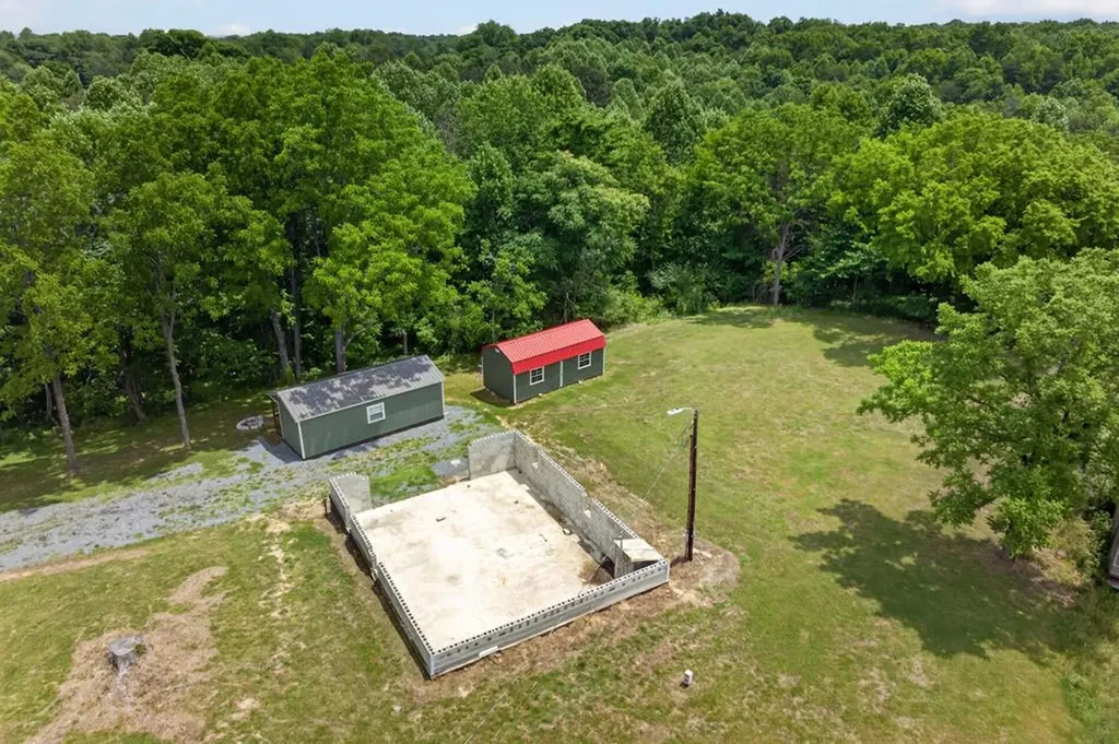 175 Harris Lane Cookeville TN 38501