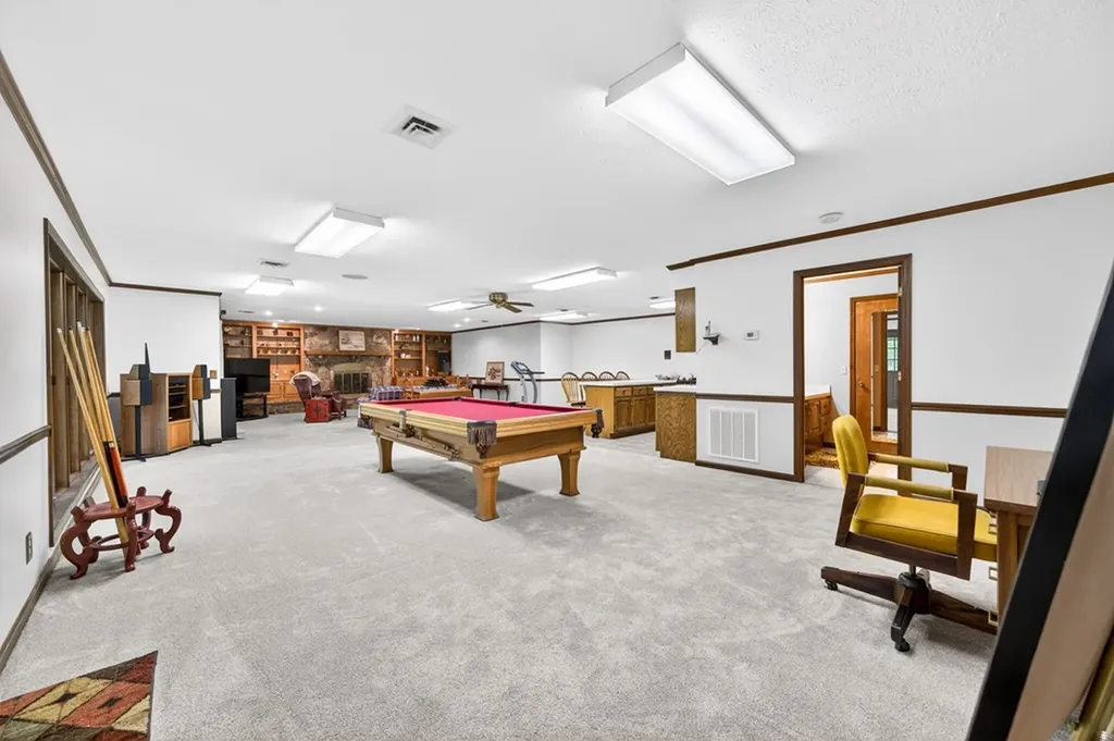 555 S Maple Cookeville TN 38501