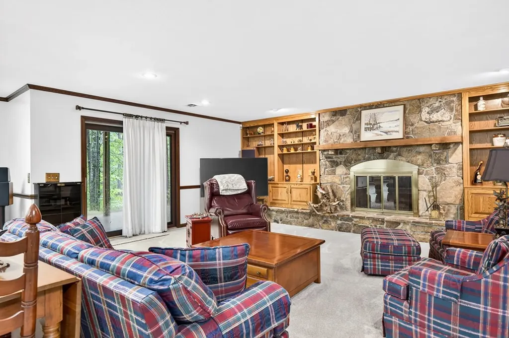 555 S Maple Cookeville TN 38501