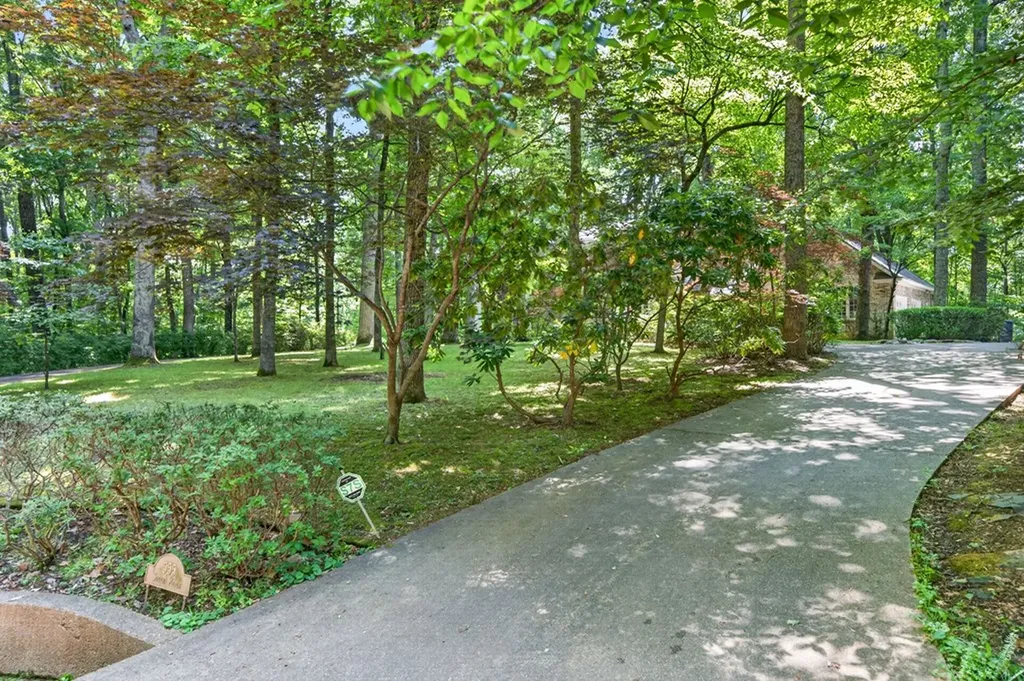 555 S Maple Cookeville TN 38501