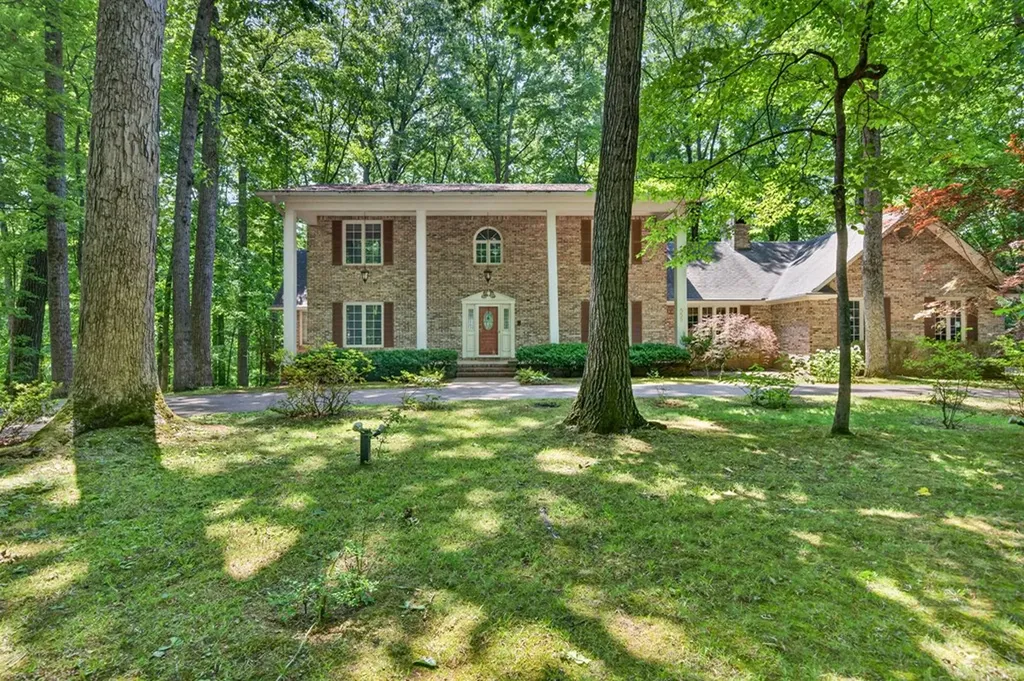 555 S Maple Cookeville TN 38501