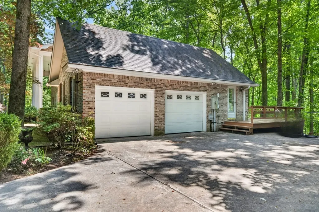 555 S Maple Cookeville TN 38501