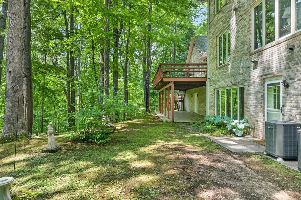 555 S Maple Cookeville TN 38501