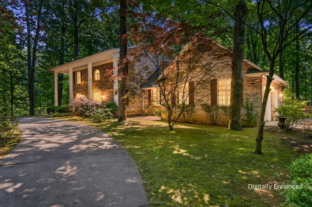 555 S Maple Cookeville TN 38501