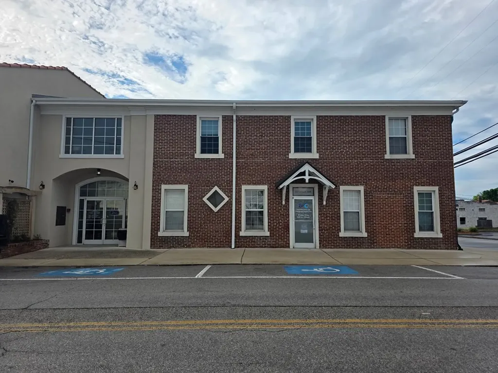 29 Taylor Avenue Crossville TN 38555