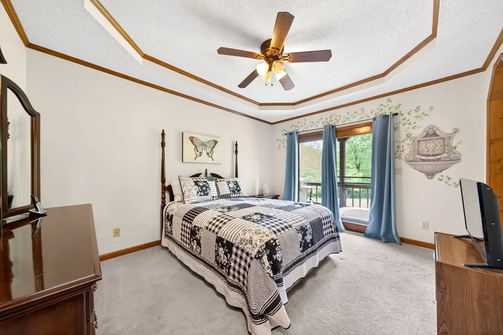 25 Old Kentucky Stock Road Crossville TN 38571