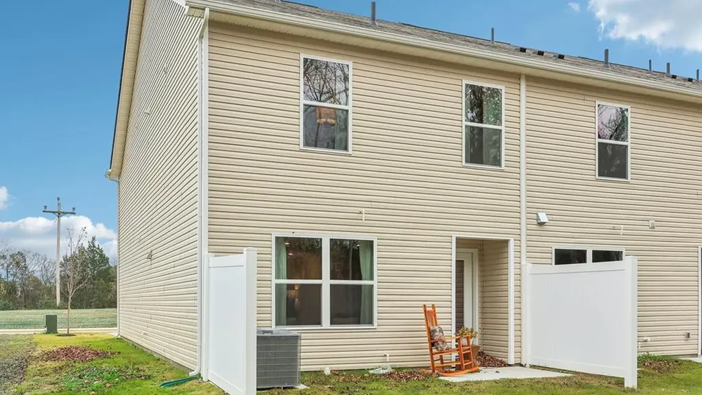 261 Dale Mires Lane Baxter TN 38544