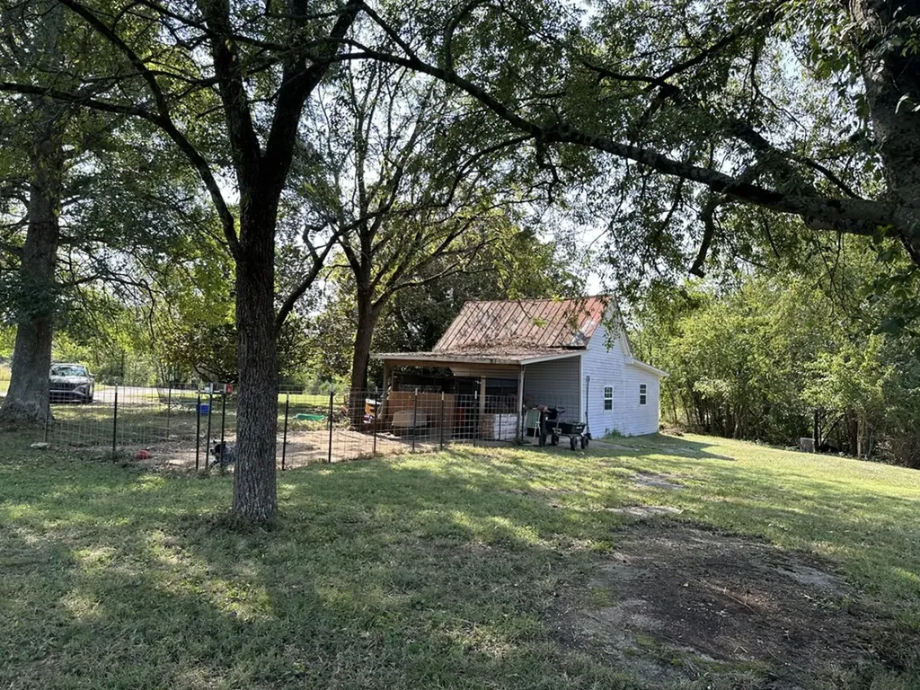 1694 Verona Caney Road Lewisburg TN 37091