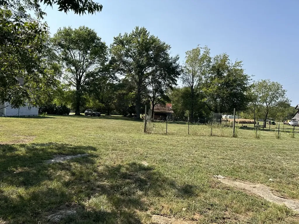 1694 Verona Caney Road Lewisburg TN 37091