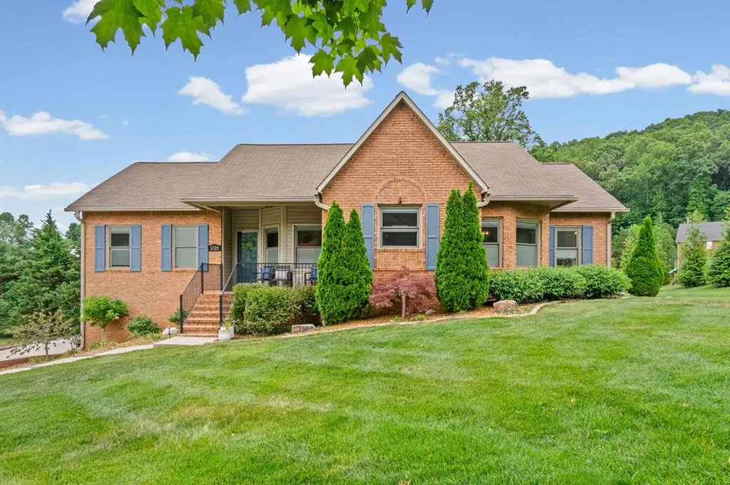 4328 Plantation Drive Cookeville TN 38506