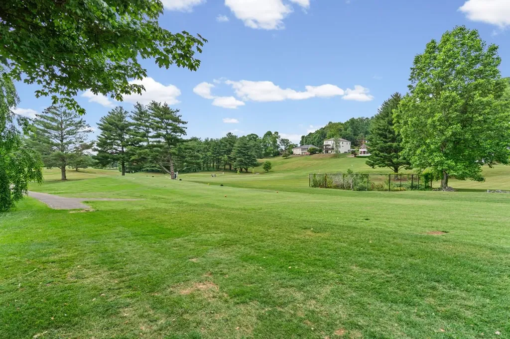4328 Plantation Drive Cookeville TN 38506
