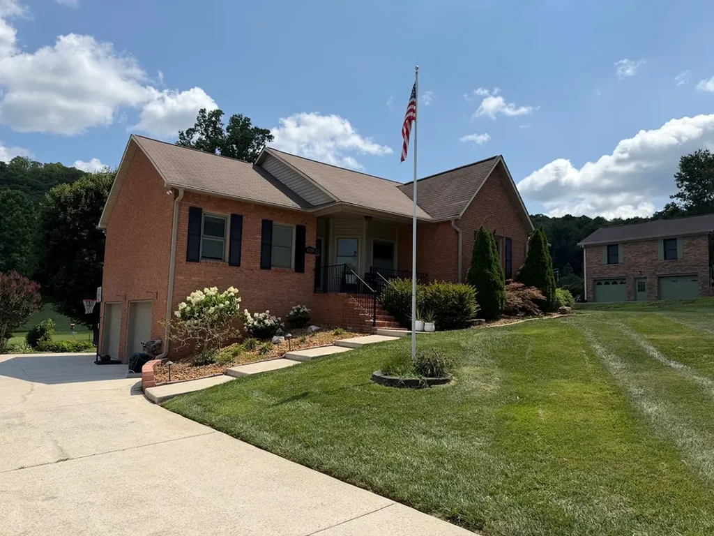 4328 Plantation Drive Cookeville TN 38506