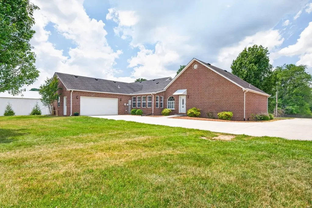 826 Boatman Road Cookeville TN 38506-3306