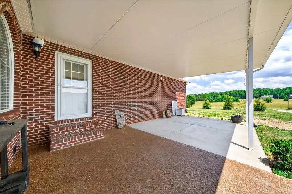 826 Boatman Road Cookeville TN 38506-3306