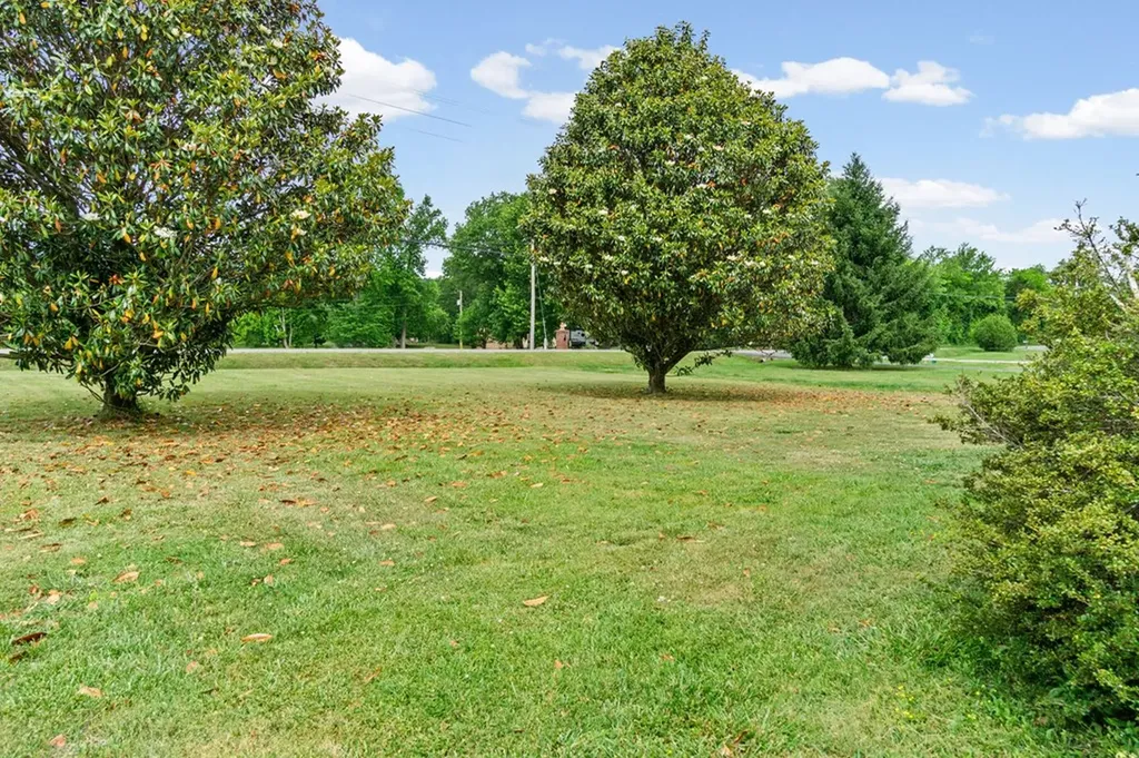 399 Okalona Road Livingston TN 38570