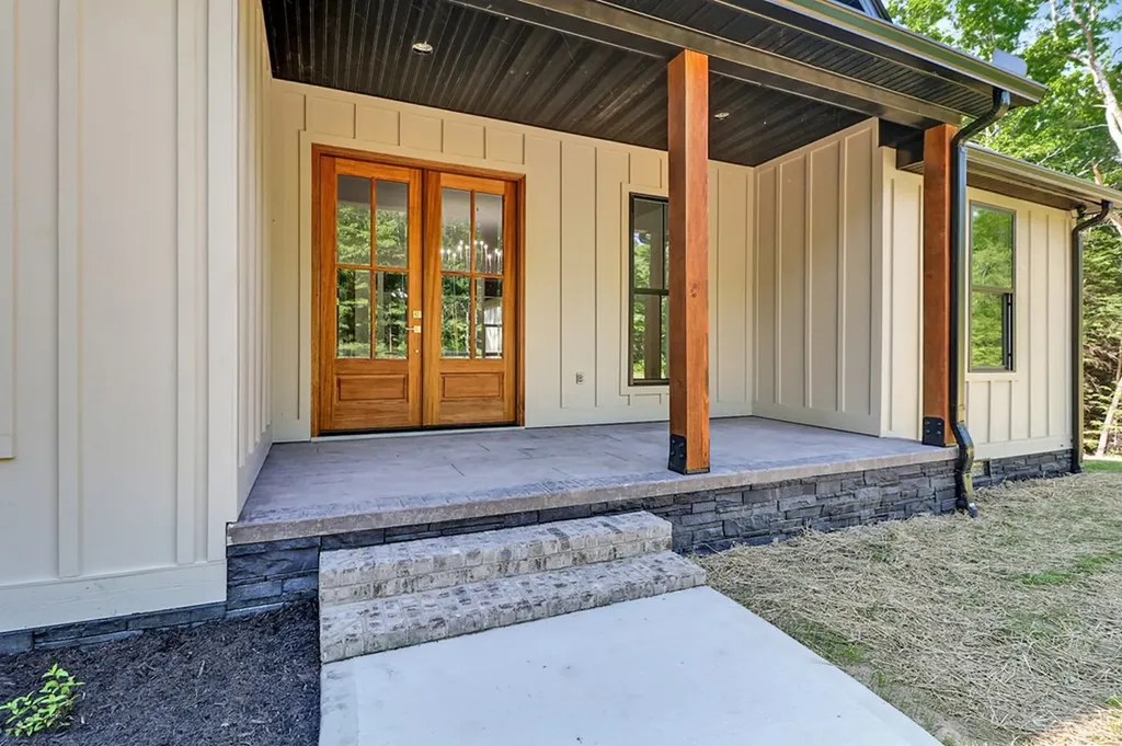 1452 Model Farm Road Jamestown TN 38556