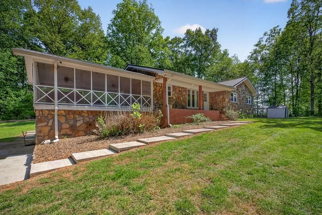 214 Boyd Creek Road Sparta TN 38583