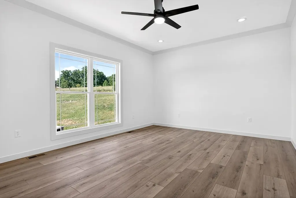 4114 Summer Pointe Cookeville TN 38501