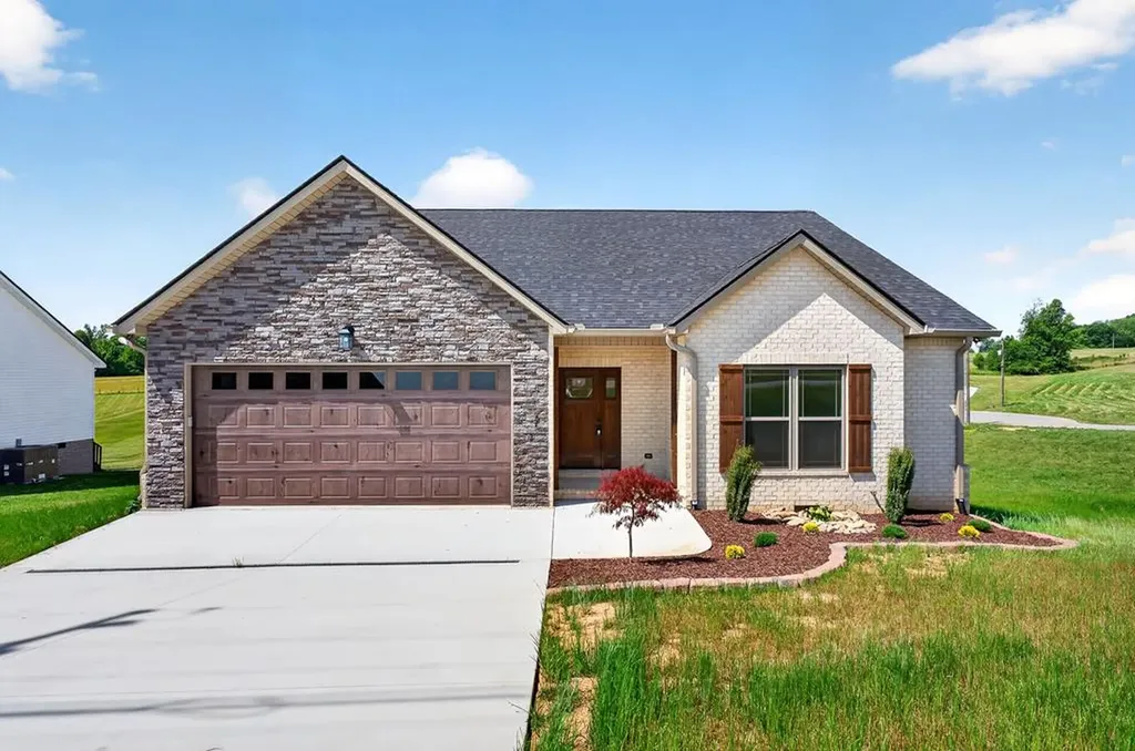 2910 Autumn Woods Trail Cookeville TN 38501