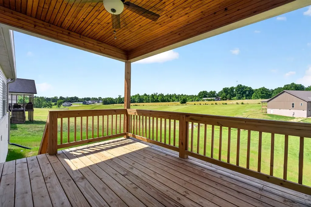 2910 Autumn Woods Trail Cookeville TN 38501
