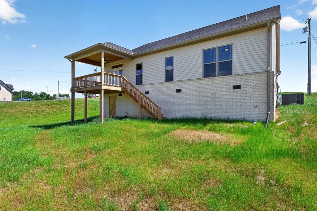 2910 Autumn Woods Trail Cookeville TN 38501
