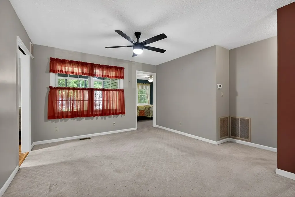 205 Kings Down Drive Crossville TN 38558