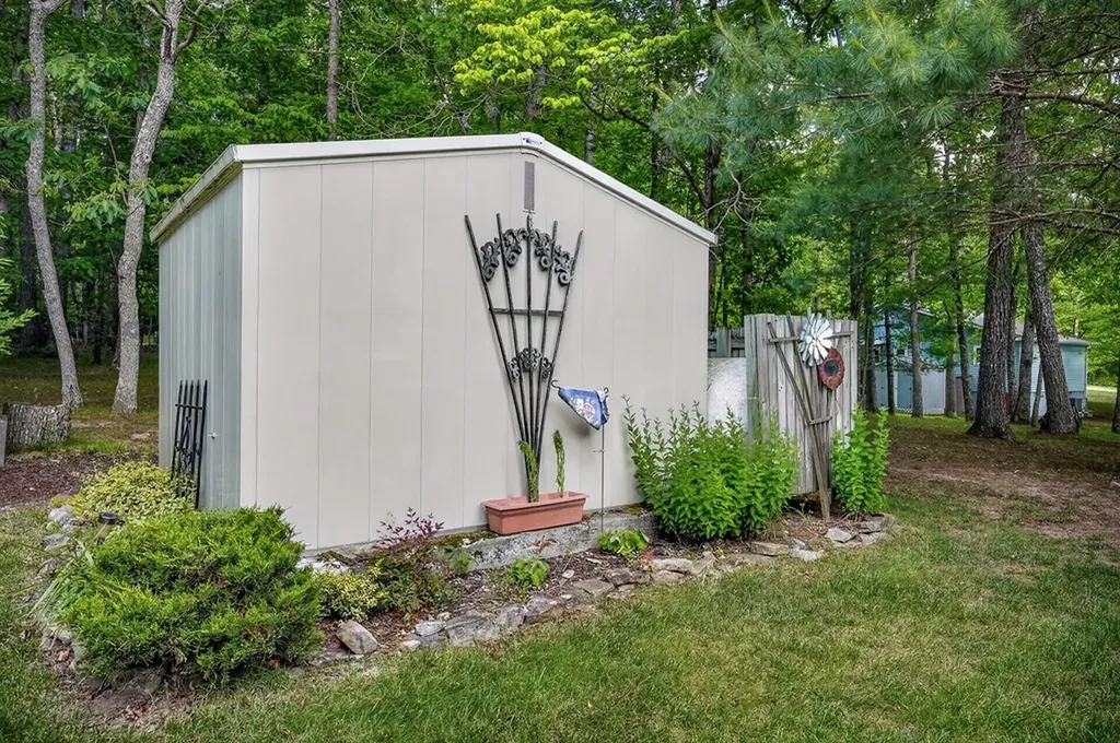 205 Kings Down Drive Crossville TN 38558