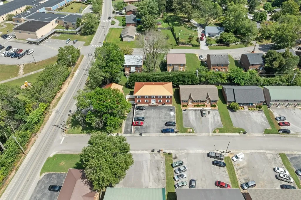 1849 Summerhaven Avenue Cookeville TN 38501