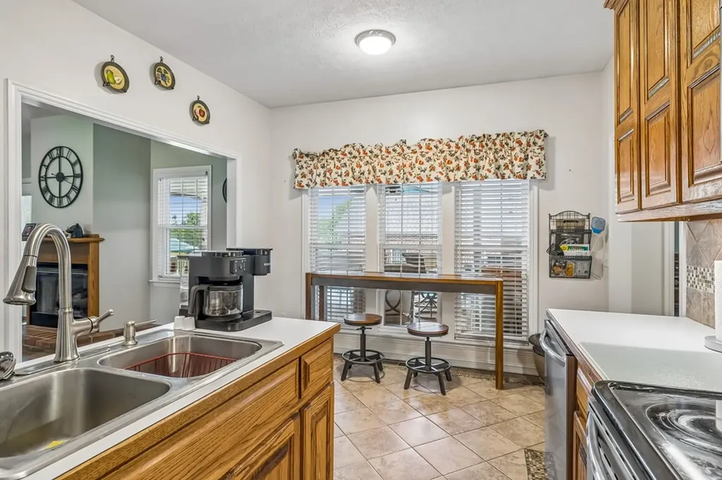 6 County House Circle Carthage TN 37030