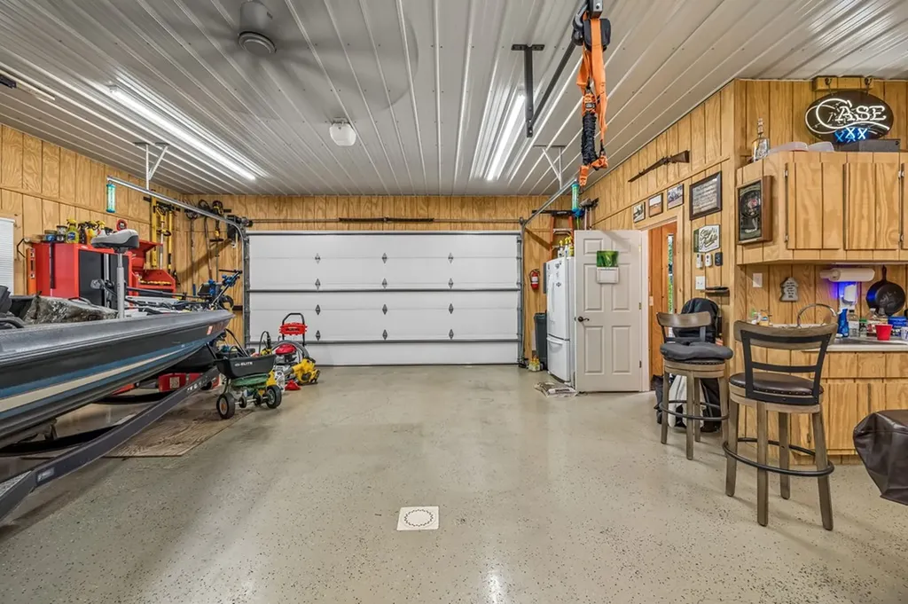 6 County House Circle Carthage TN 37030
