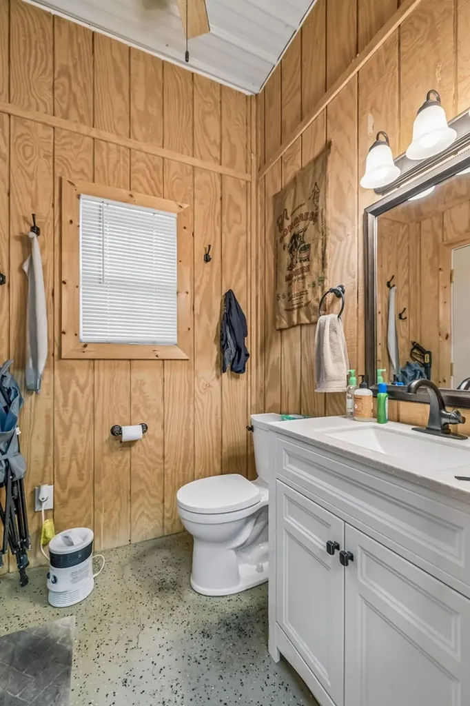 6 County House Circle Carthage TN 37030