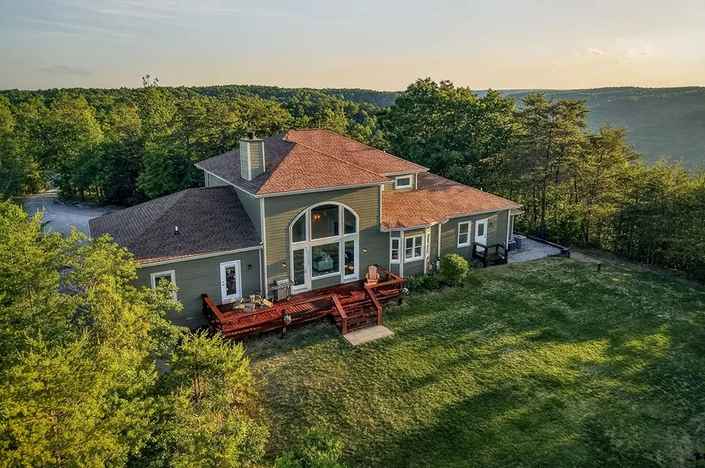 275 Buckeye Lane Wilder TN 38589