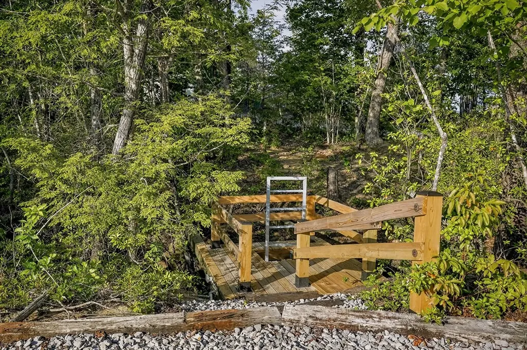 275 Buckeye Lane Wilder TN 38589