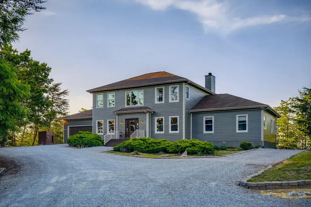 275 Buckeye Lane Wilder TN 38589