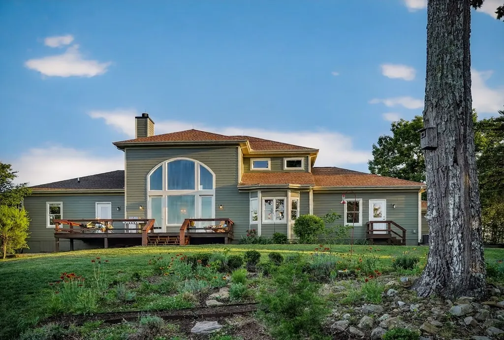 275 Buckeye Lane Wilder TN 38589