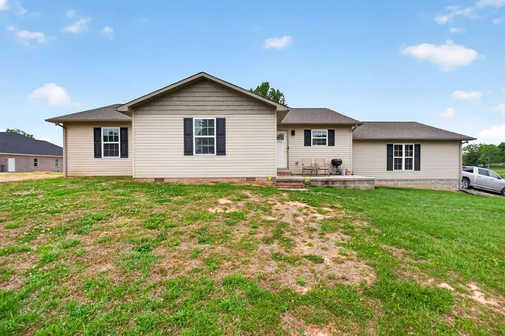 7341 Pleasant Ridge Road Sparta TN 38383