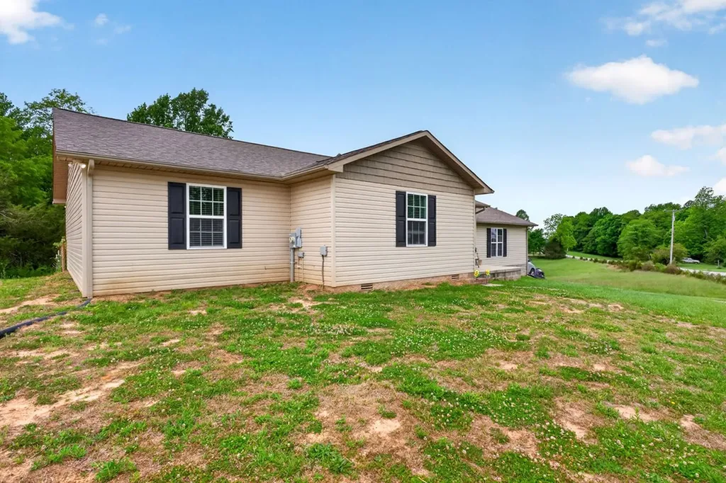7341 Pleasant Ridge Road Sparta TN 38383