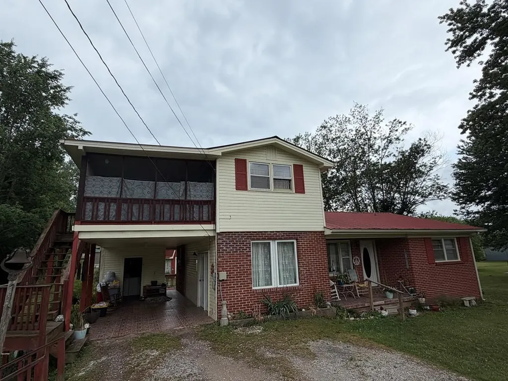 724 Jamestown Highway Livingston TN 38570