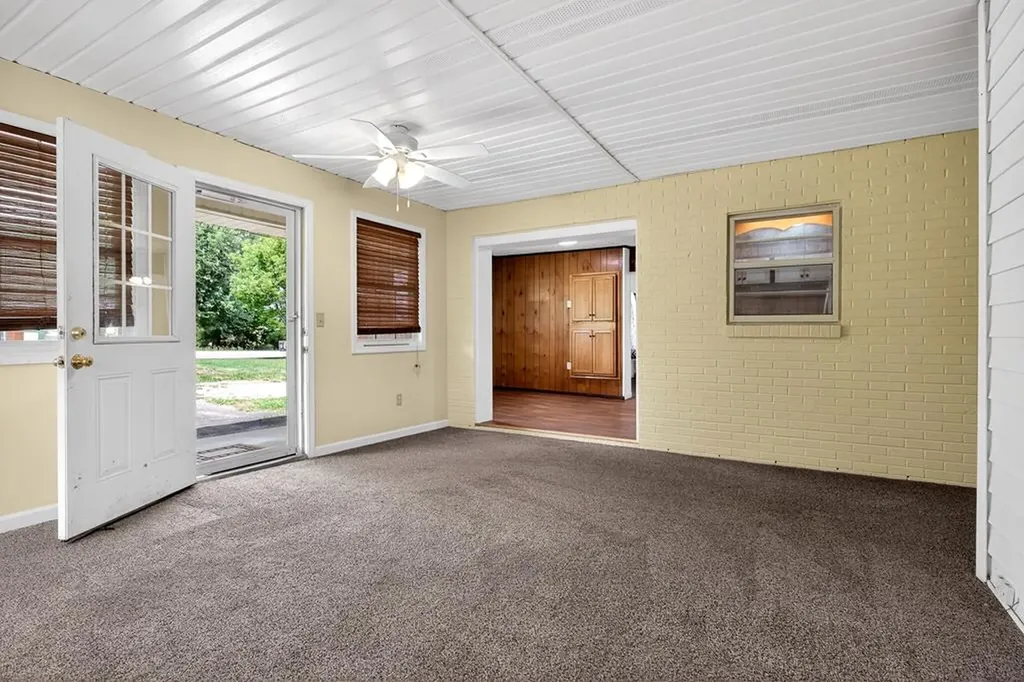 1372 Jamestown Highway Livingston TN 38570