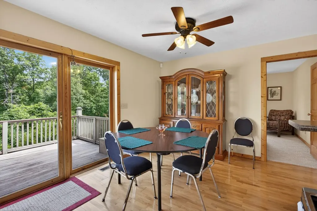 241 Hidden Cove Lane Allons TN 38541