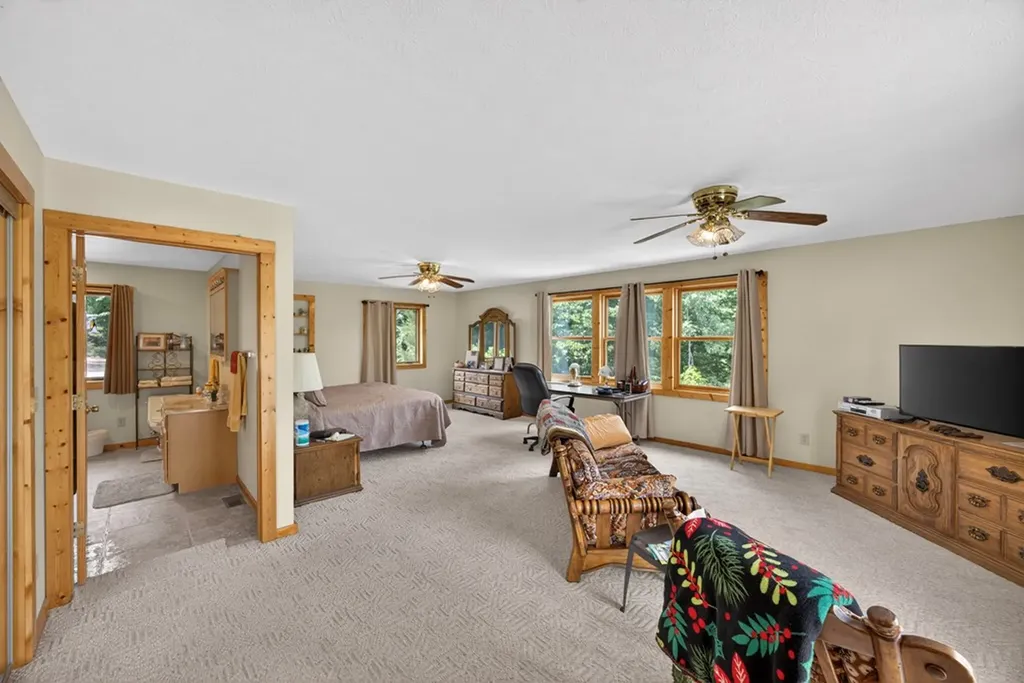 241 Hidden Cove Lane Allons TN 38541