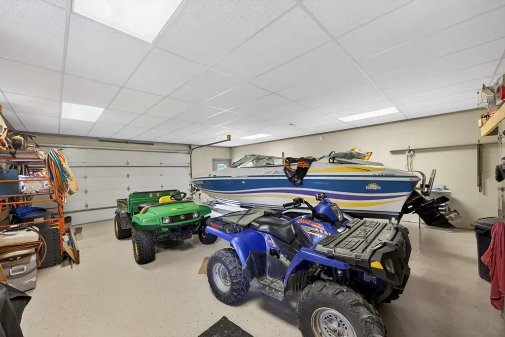 241 Hidden Cove Lane Allons TN 38541