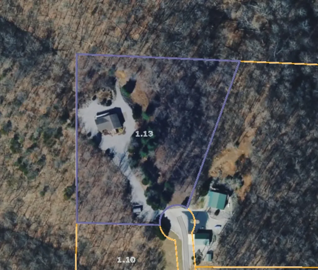 241 Hidden Cove Lane Allons TN 38541