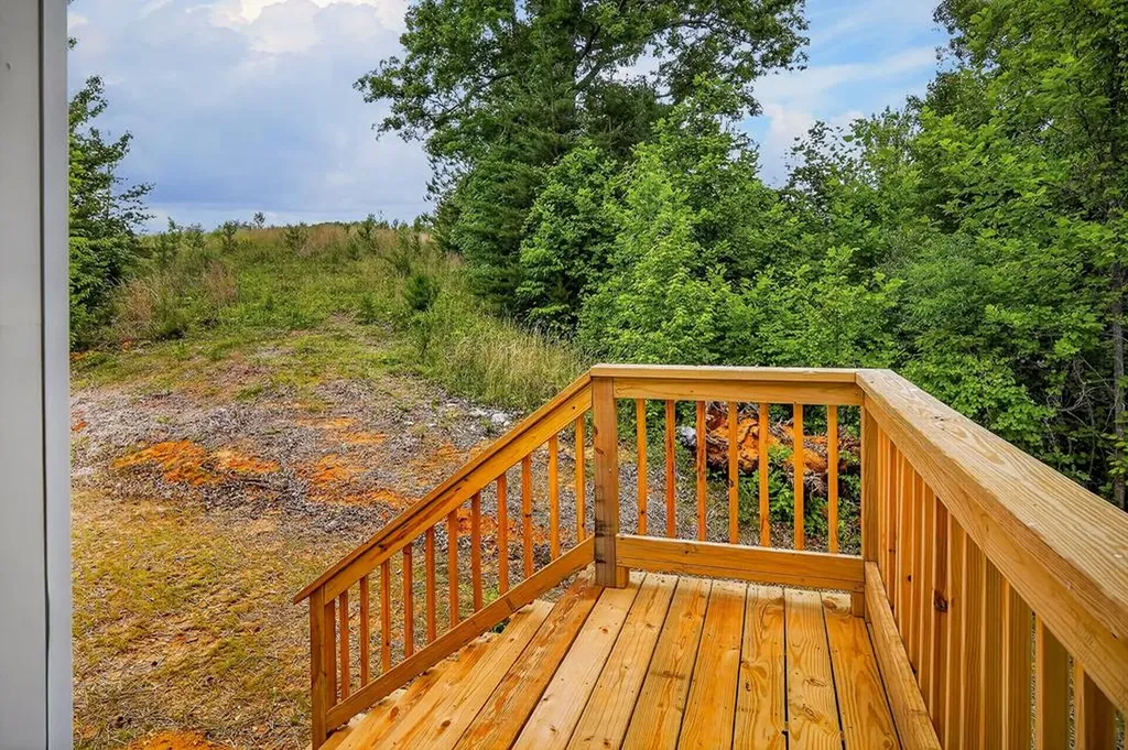 253 River Front Drive Sparta TN 38583