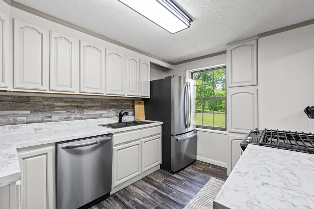 1805 Open Range Road Crossville TN 38555