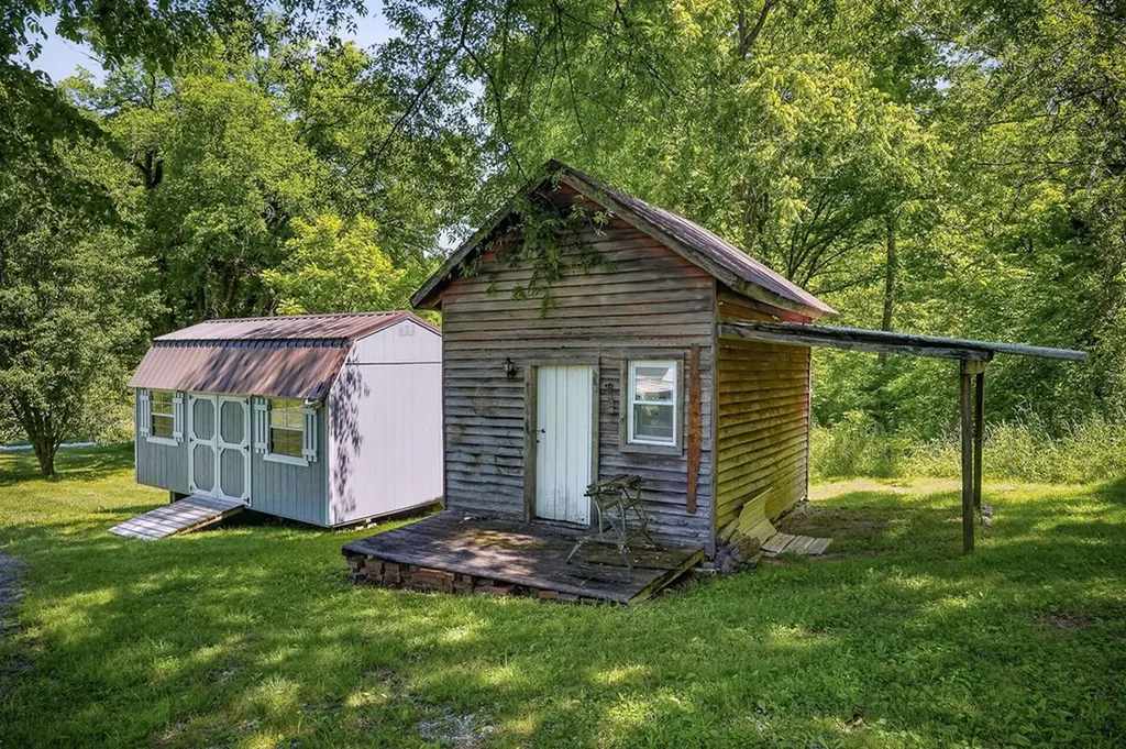 16130 Buffalo Valley Road Buffalo Valley TN 38548